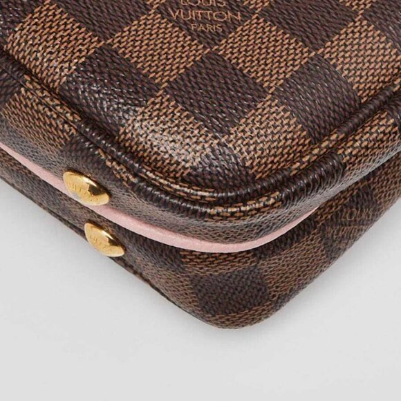 Louis Vuitton Magnolia Damier Canvas Clapton Crossbody Bag - Picture 3 of 12